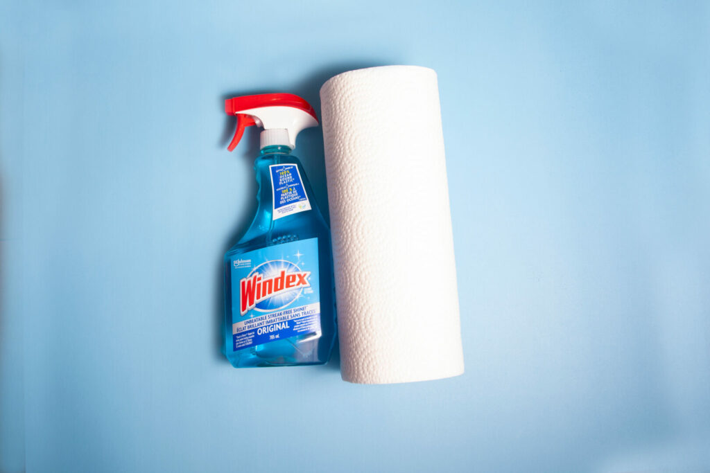 Is it OK to Use Windex on Tinted Car Windows? Auto Glass and Tint Shop